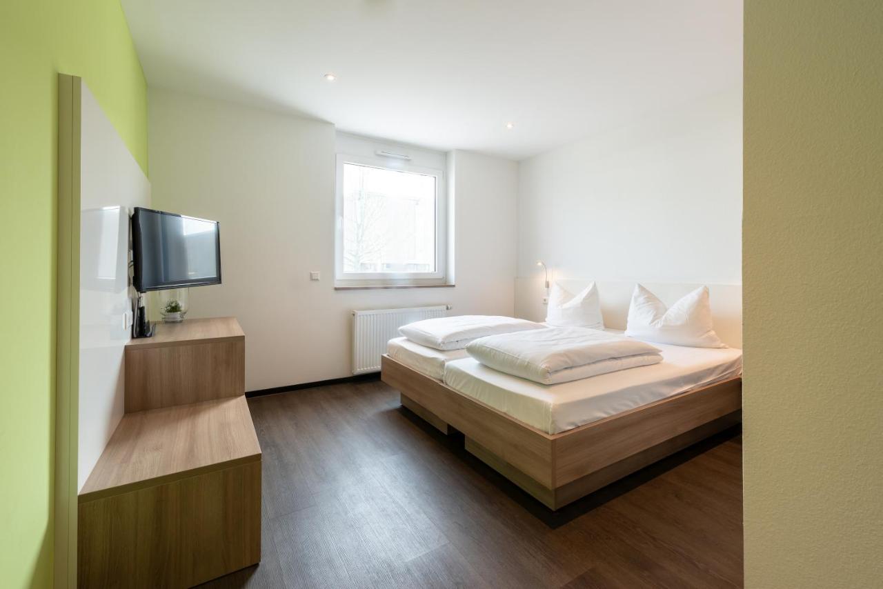 a2 HOTELS Denkendorf - Airport&Messe Eksteriør bilde